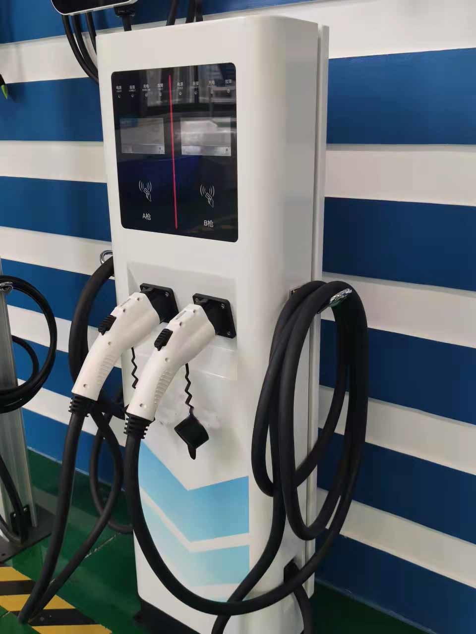 Public Integrated EV 22kw Electric Car Charger Station J1772 For Agents