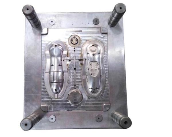 Facial Tools Case Plastic Injection Moulding Die , Injection Molding Tool Beauty