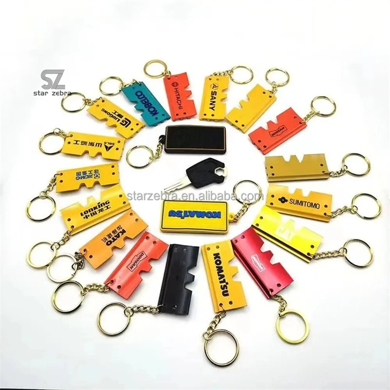 Machinery Repair Shops Excavator Accessories Alloy Track Chain Plate Key Chain for Hitachi Kato Doosan Kobelco Komatsu Sany