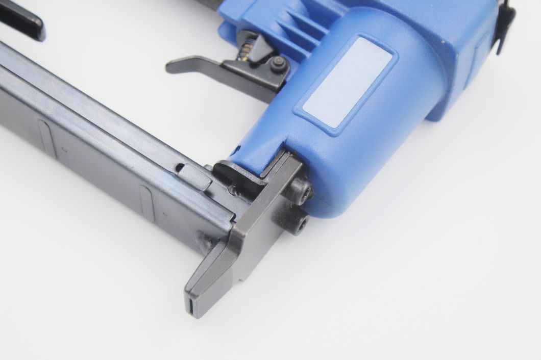 Durable 20gauge Fine Crown Air Pneumatic Staple Gun Air Stapler 1013j for Furniture Decoration