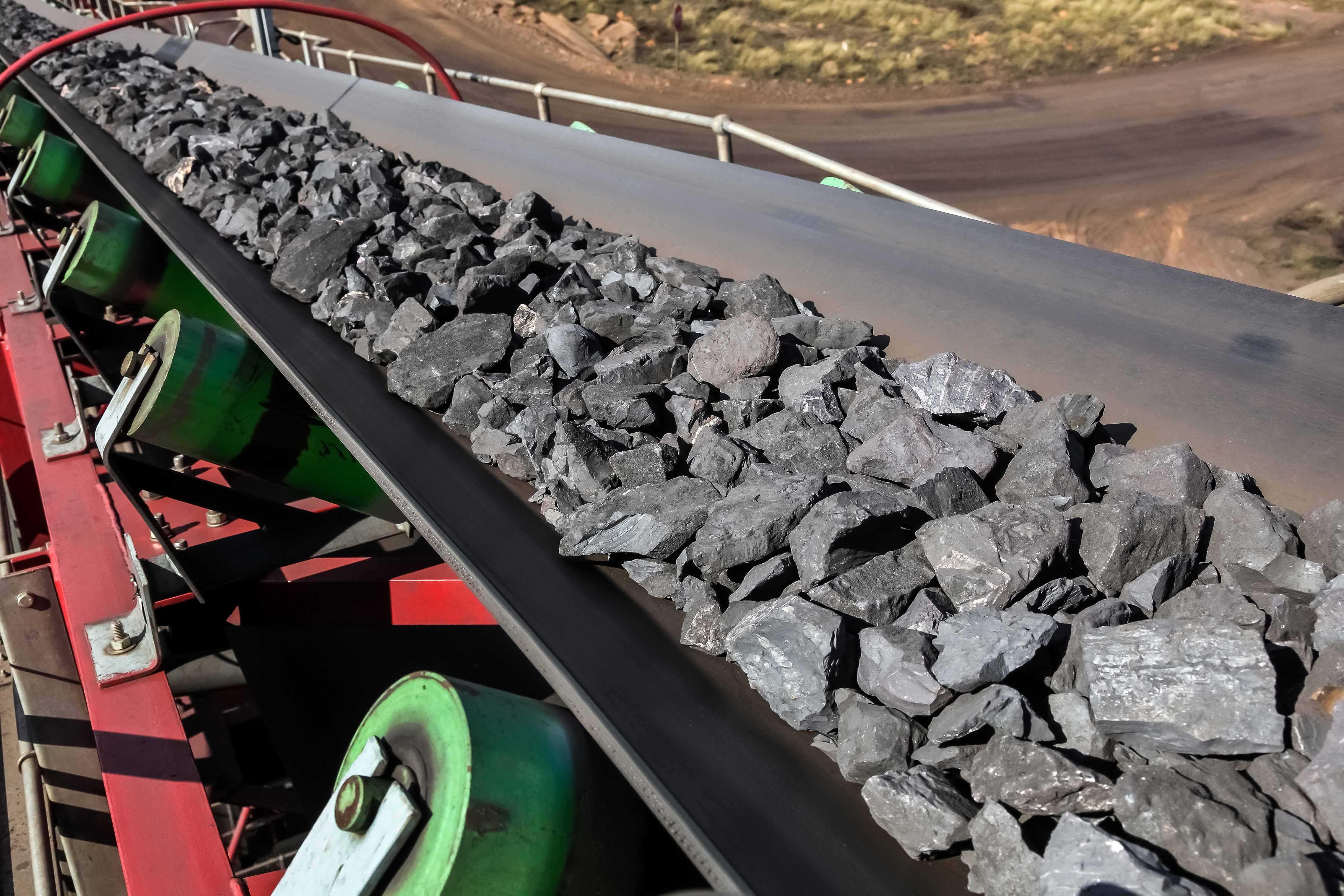 600/900/1200/1500 N/mm Strength EP Rubber Conveyor Belt for Port Material Handling