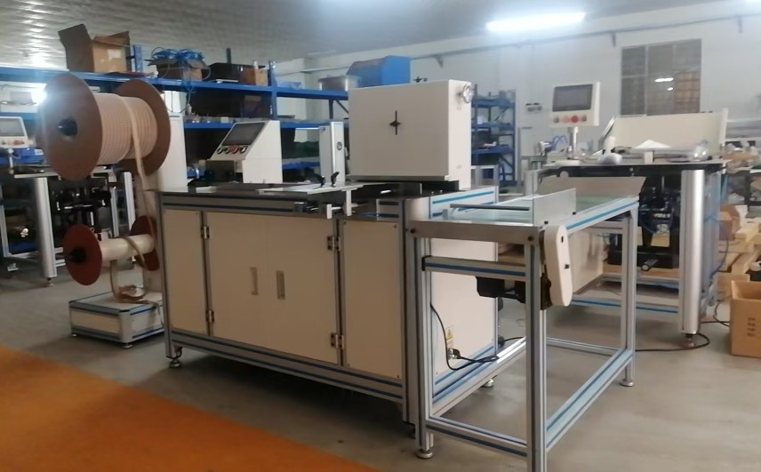 Iron Metal Double Loop Wire Twin Ring Spiral Coil Cutting Binding Closing Pressing Machine Equipment For Notebook Calender