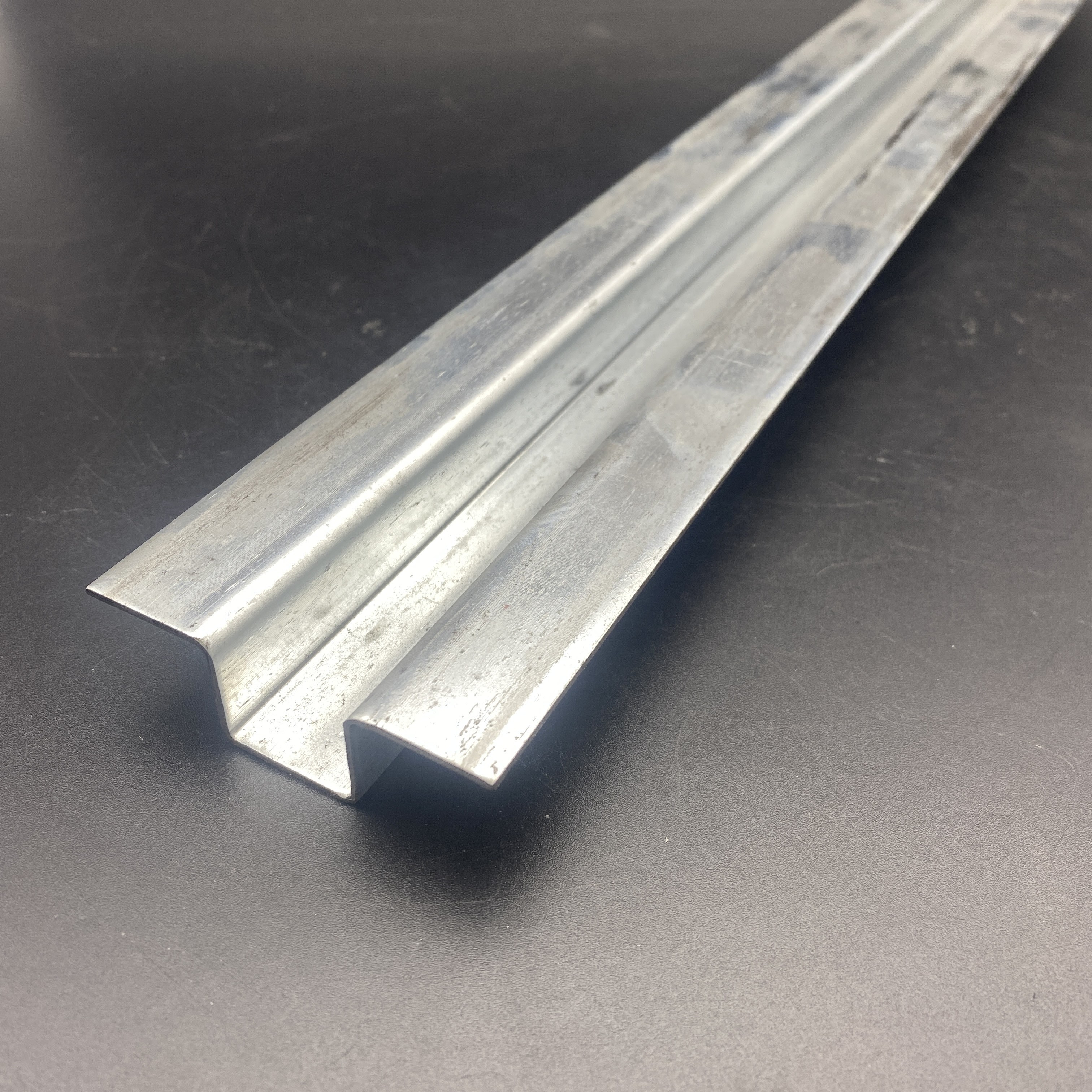 High Quality Zinc Plated Custom Omega Special C Channel for Wall System