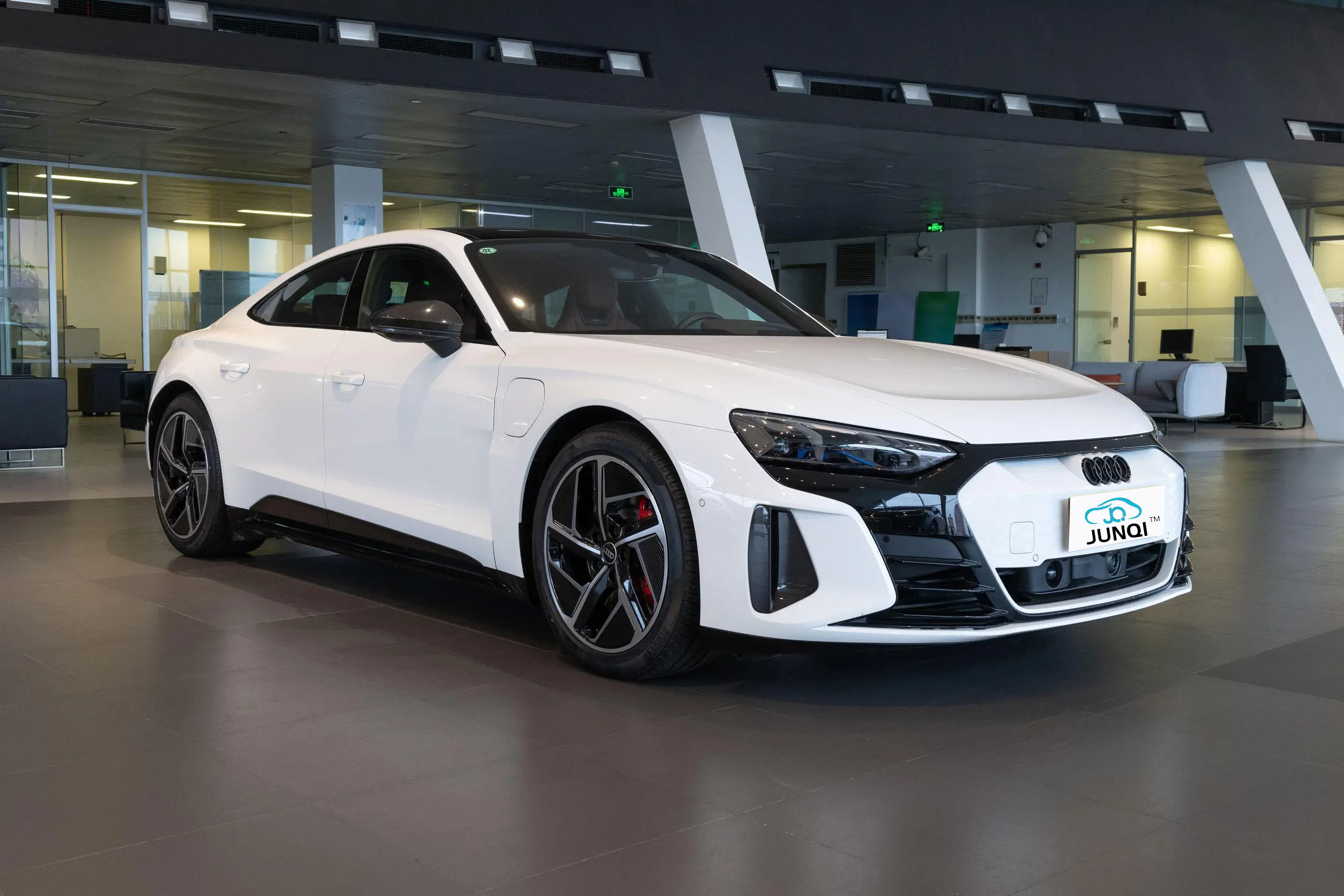 2024 Chinese Large SUV For Audi RS E-tron GT 510kW 495km Long Range Pure Electric Cars For Adult