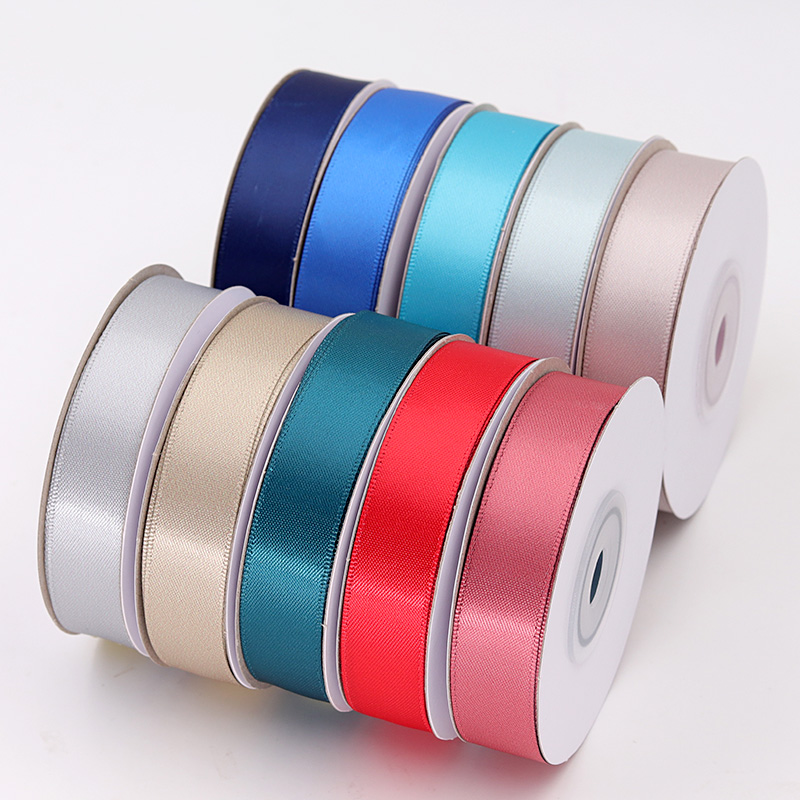 Smooth Decorative Satin Ribbon 25MM Width Luster Style Customized Color