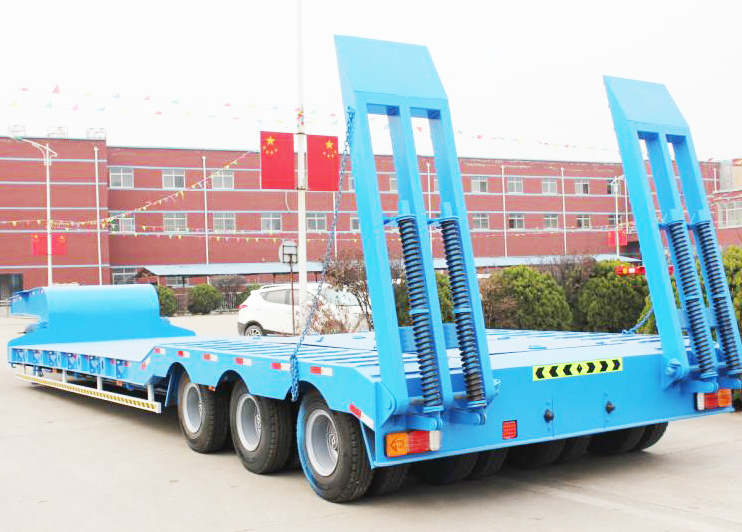 60T Max Payload Steel 2 Axles Lowboy Flatbed Semi Trailer for Long Distance Transport