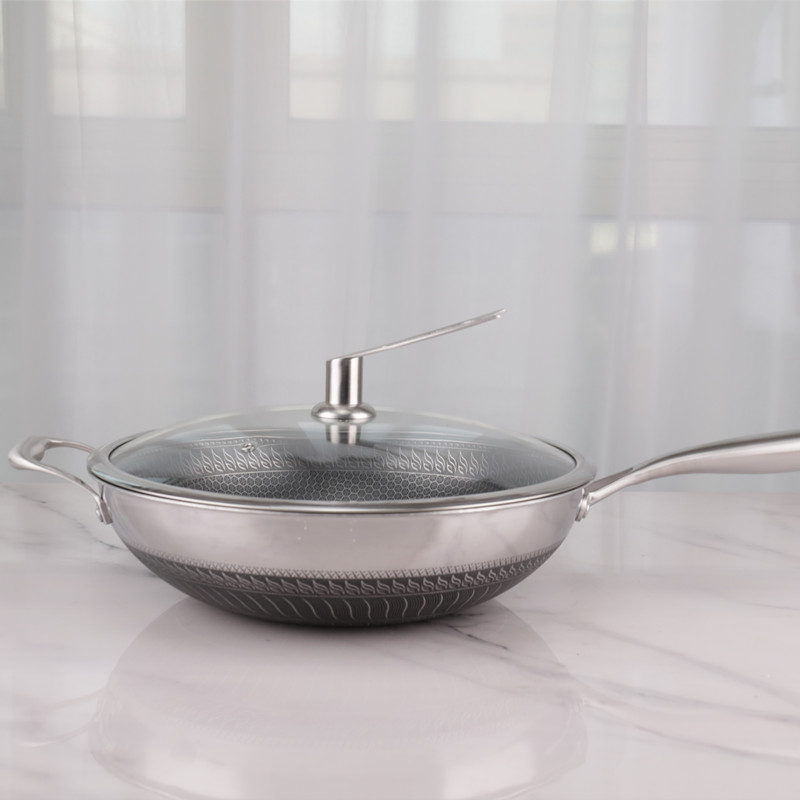 Long Service Life Non Stick 32cm Frying Pan Stainless Steel Material