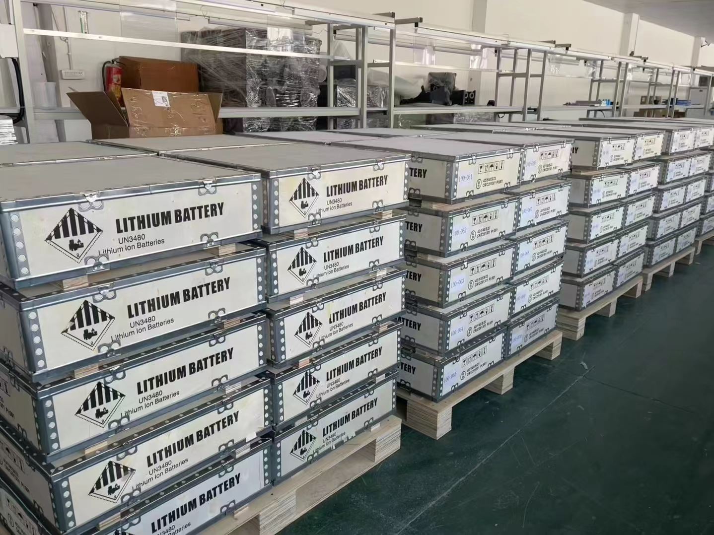 Prismatic Lithium Ion Solar Battery Rechargeable 96 Volt 100AH Energy Storage