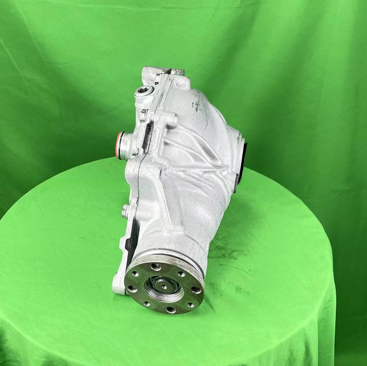 Remanufactured Front Differential Assembly For BMW X5 X6 E70 E71 31507594315 31507594314