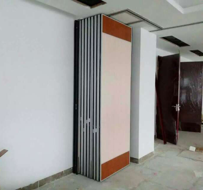 85 mm Commercial Folding Partition Walls Melamine Board Door Material
