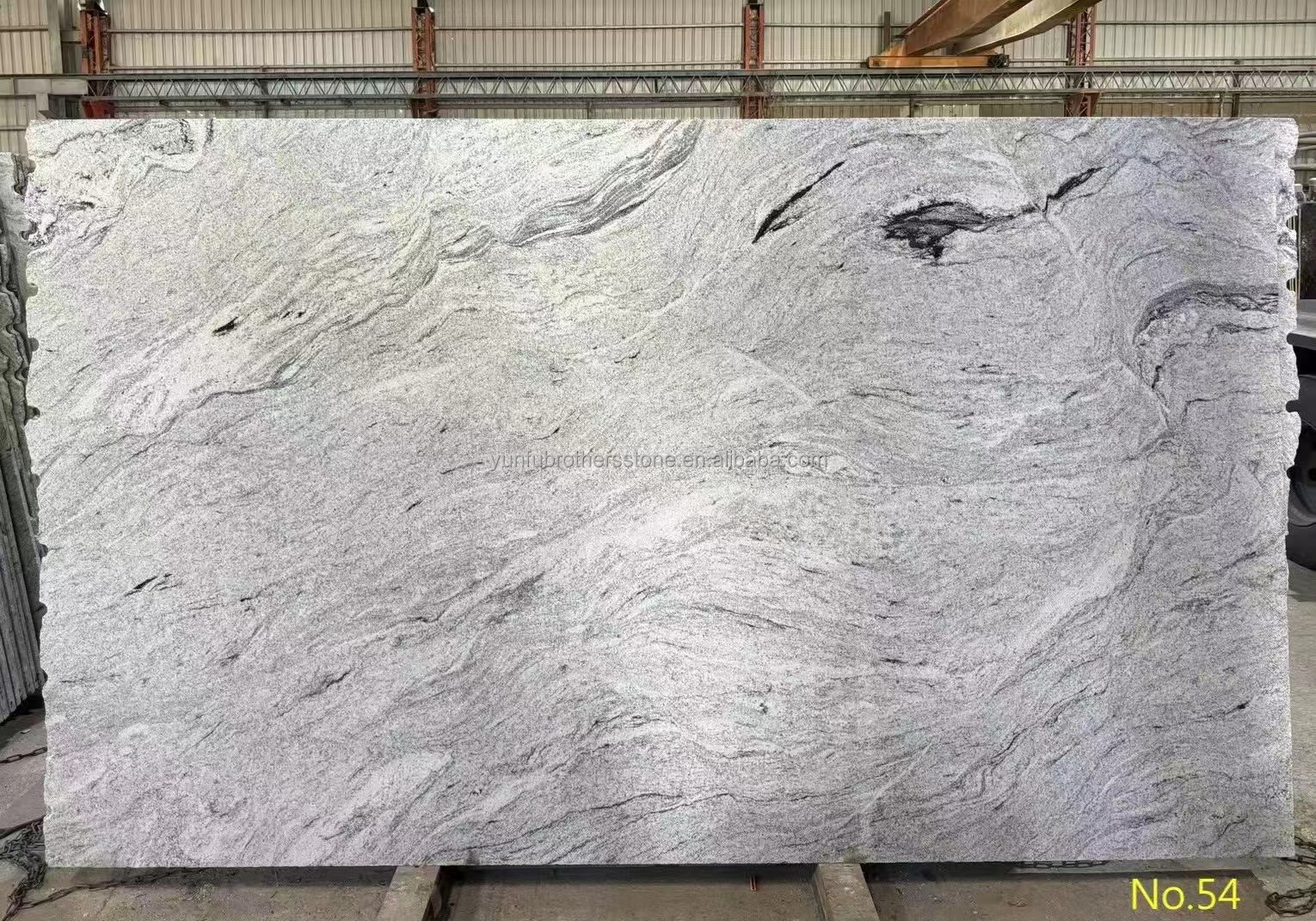 Low Per Square Foot Viscon White Granite Slabs for Modern Villa Exterior Wall Cladding