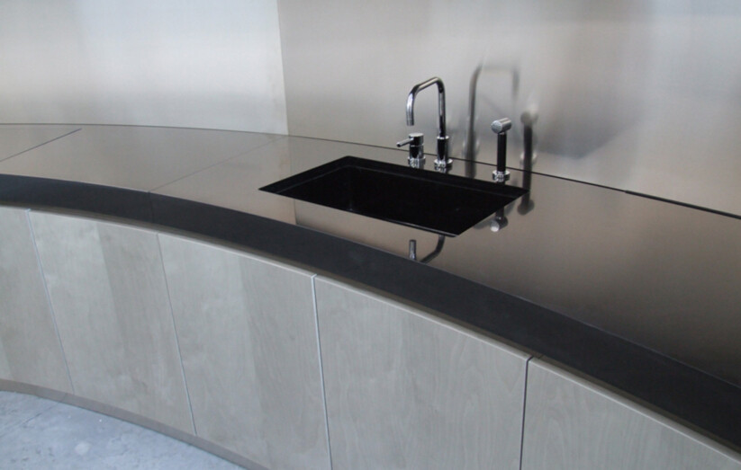 Building Materials China Black Galaxy Granite Slabs