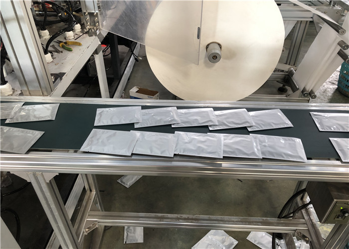CE ISO Pharmaceutical Blister Packaging Machines Single Wet Wipes Four Sides Sealing