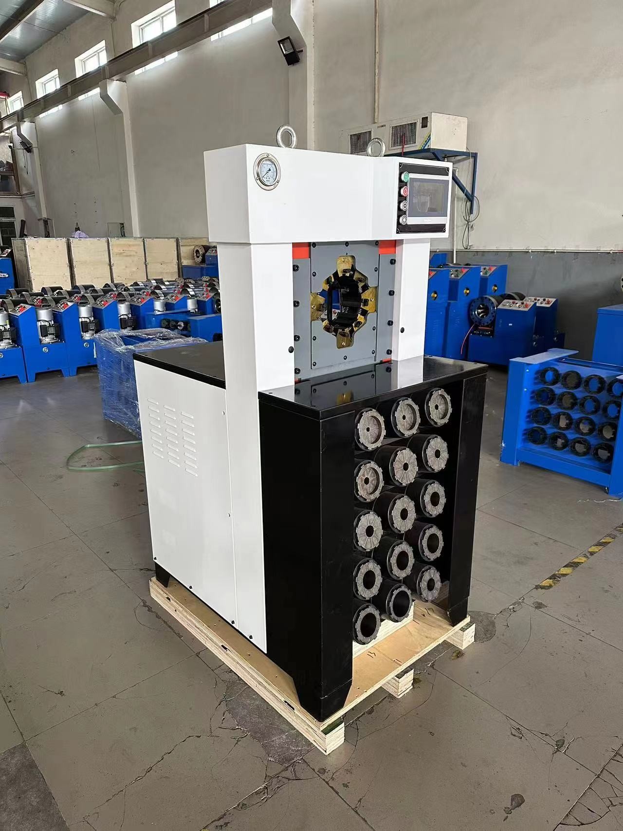 3 Inch PLC Control System 6 - 76mm AC Hose Crimping Machine For Efficient Crimping Max Opening 158mm