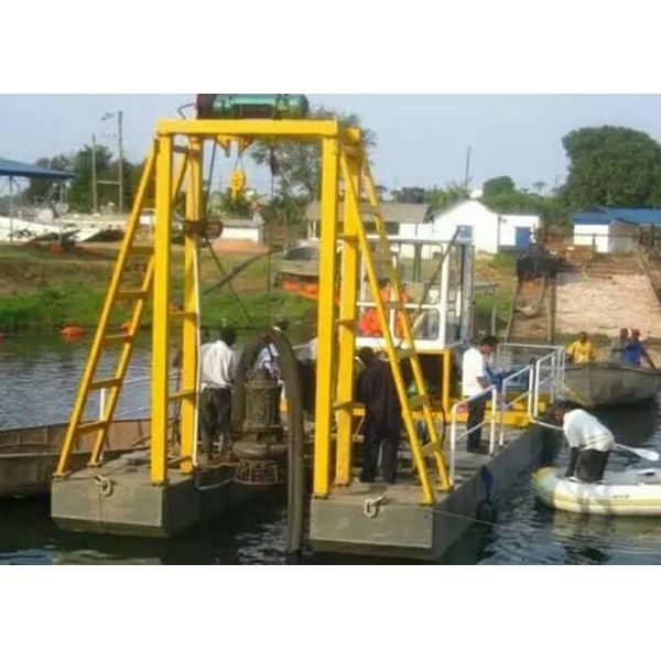 Quality Wear Resistant Sand Dredging Machine Custom Built Design Robust Structure for sale