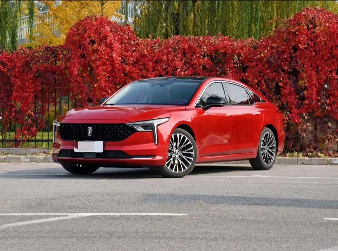 BESTUNE B70 2022 2.0T AUTO Premium Version Mid Sedan 95 # Gasoline 165kw