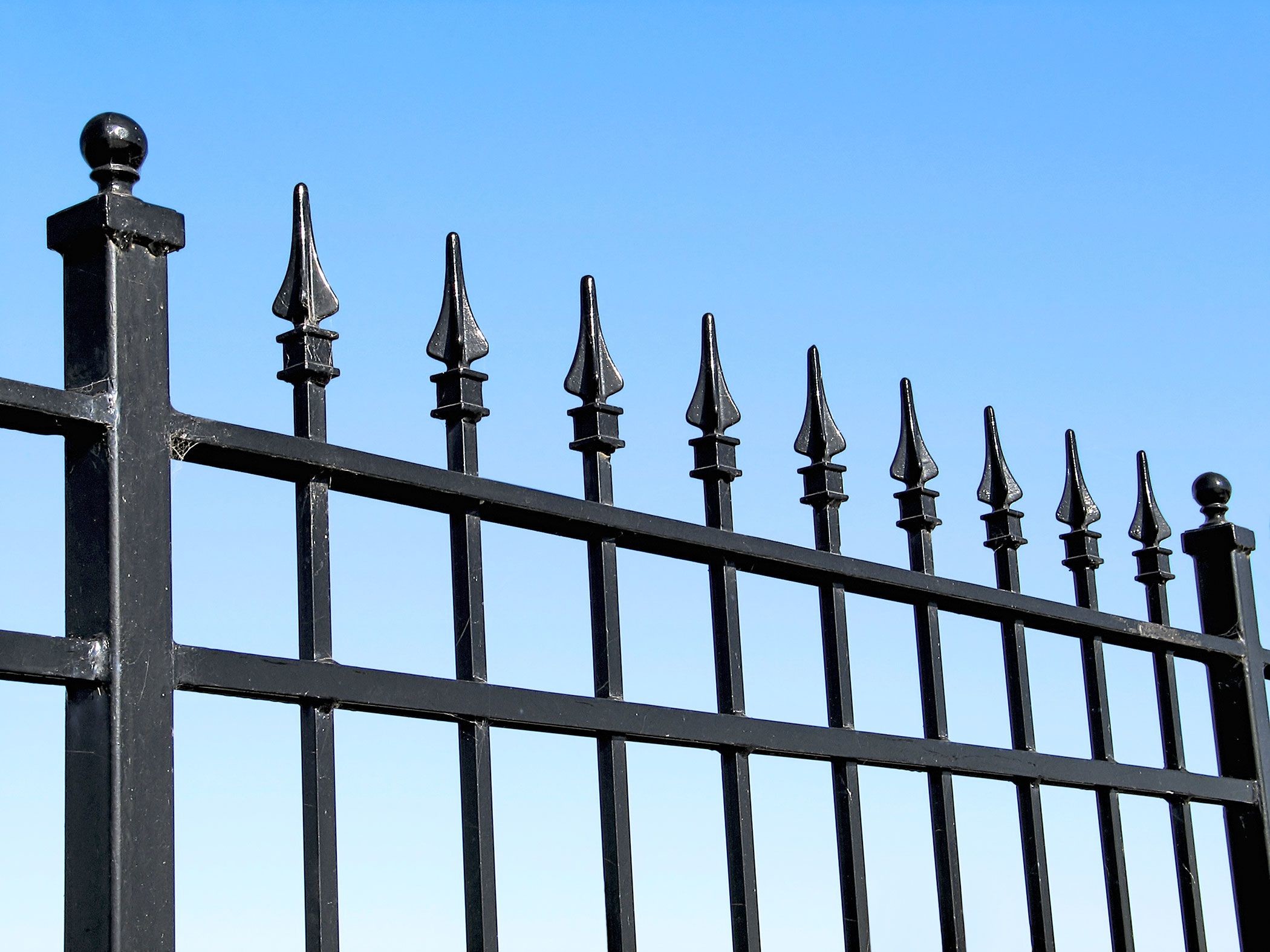 Outdoor Decorative Wrought Iron Garden Fencing