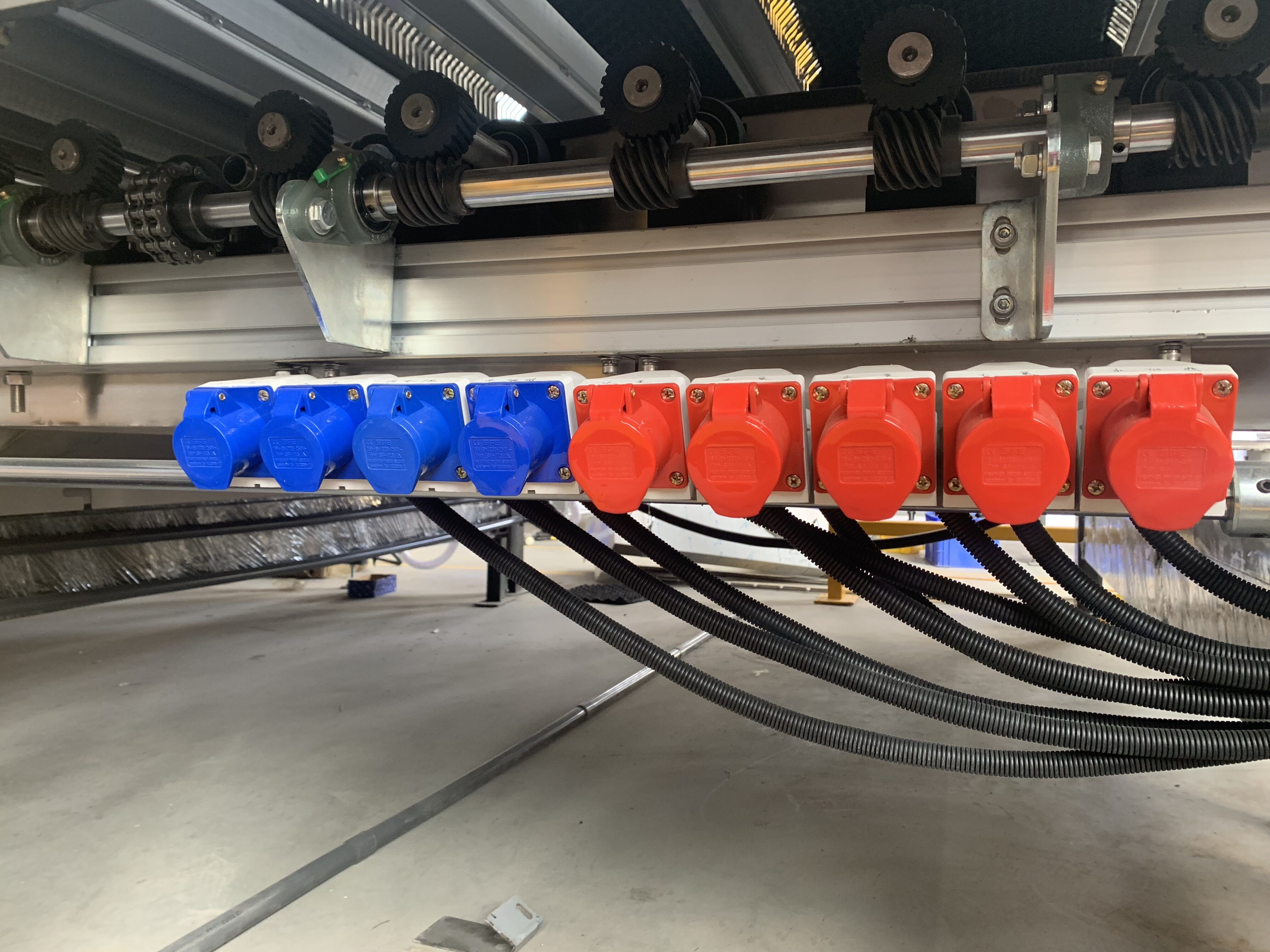 Easy Operation Automatic Horizontal Glass Washing and Drying Machine