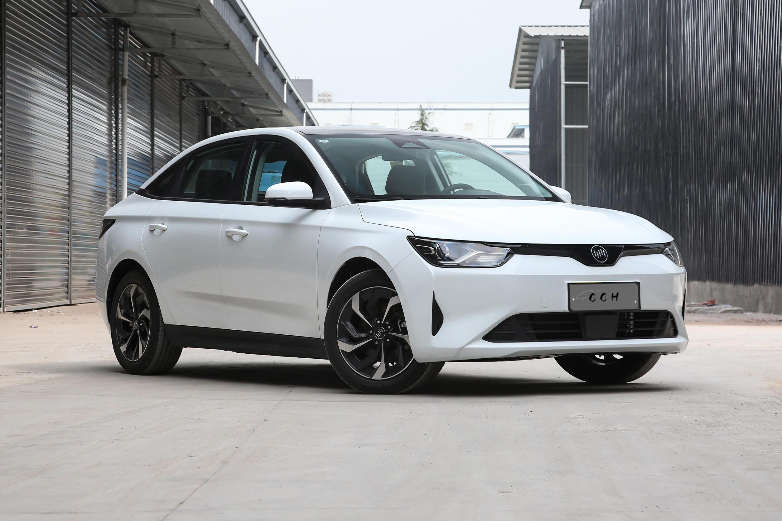 E70 Pro Dongfeng New Energy Electric Vehicles G59 Dongfeng Fengshen Hybrid Aeolus G59E70 Yixuan Max