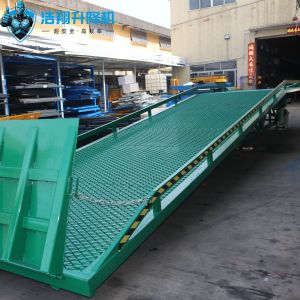 10T Movable Dock Ramp Portable Loading Ramp For Unloading Trucks
