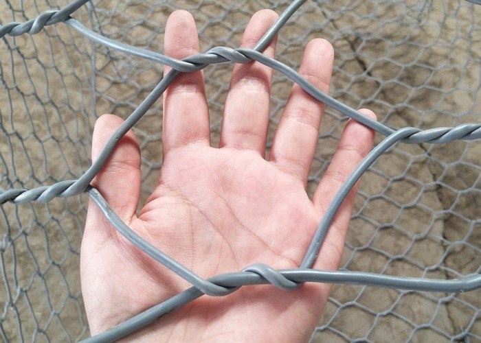 3.0mm 3x1x1m Galvanized Gabion Boxes Iron Heavy Duty Stone Filled For Roads And Bridges