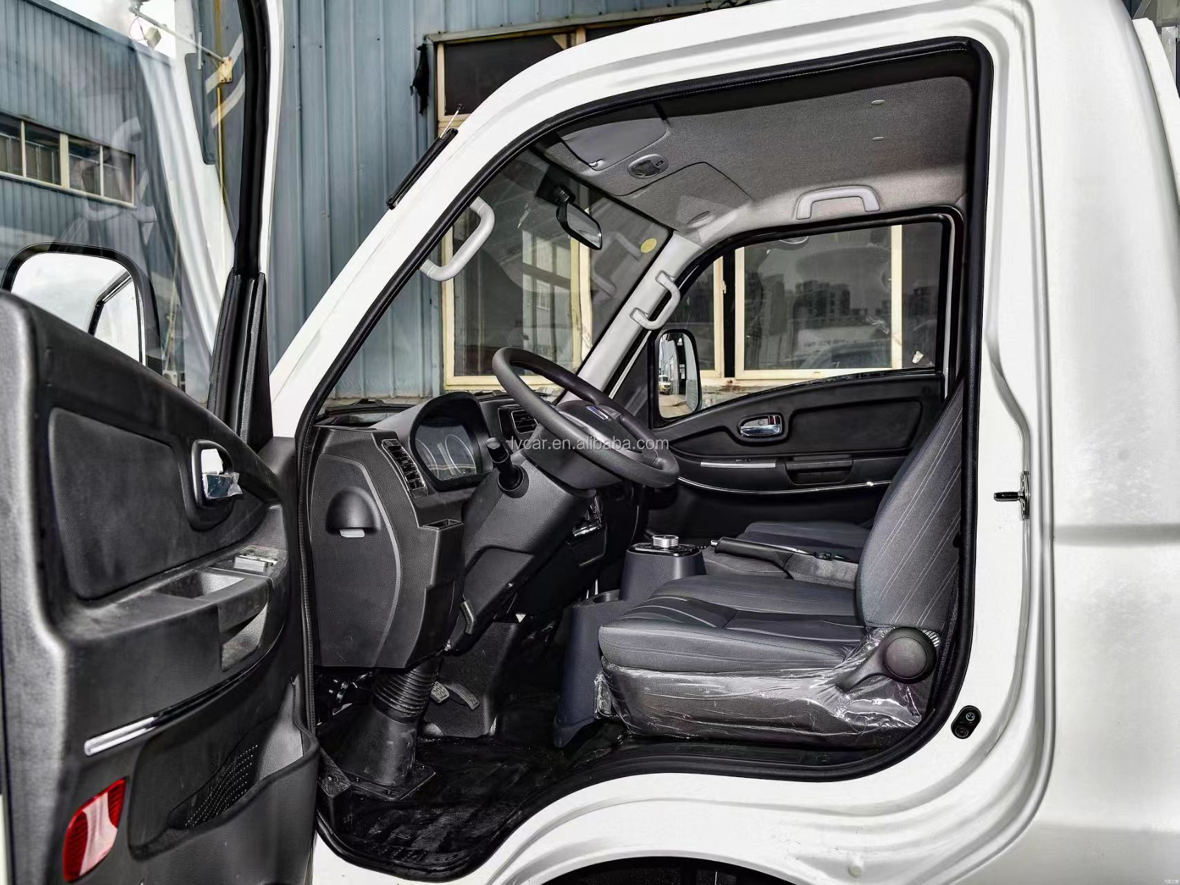Geely Fengrui F3E 4x4 Mini Trucks with 55.7kWh Battery Capacity and 1 Hour Charging Time