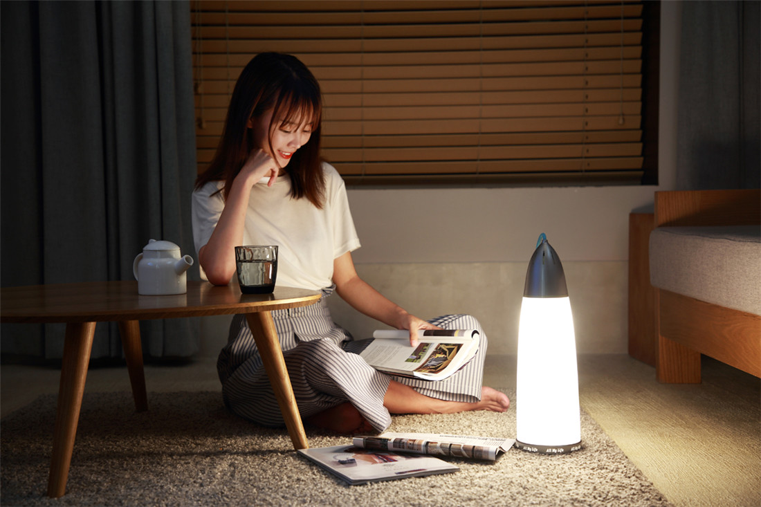 Smart Table Lamp