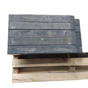 China Decoiling Processing Si3n4 Bonded Sic Plate with High Temperature Resistance in Black on sale