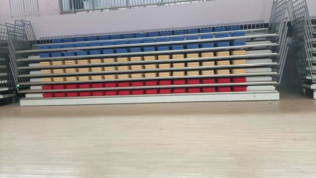 Telescopic Tiered Bleacher with Aisle and Handrail Plywood or PVC Flooring Option