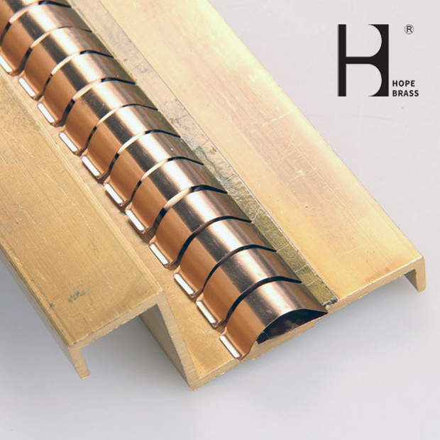 Hpb58-3 Brass Electrical Components , Moisture Proof Brass Extrusion Moulding