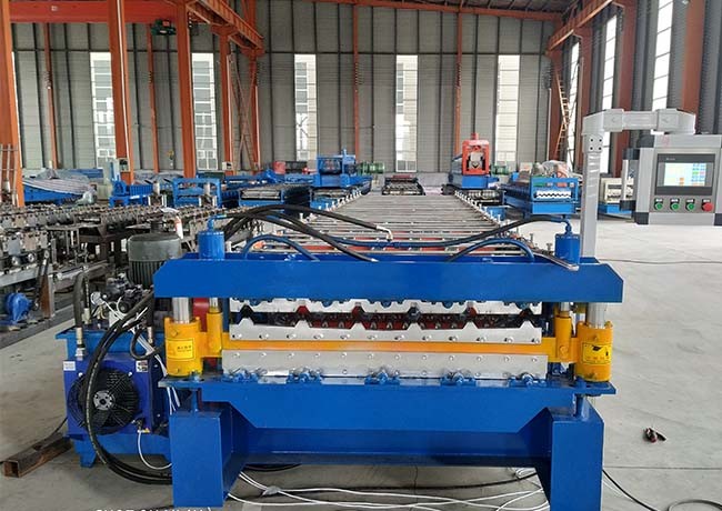 Trapezoidal Steel Profile Roll Forming Machine , Corrugation Roofing Sheet Making Machine