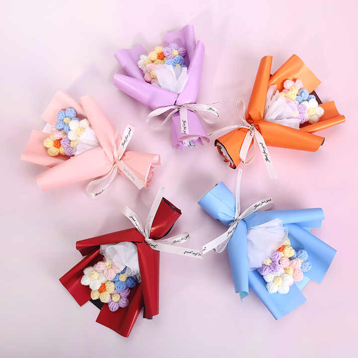 Finished Mother's  Valentine's Day Crochet Bouquet Creative Artificial Flowers Knitted Puff Bouquet for Floral Use