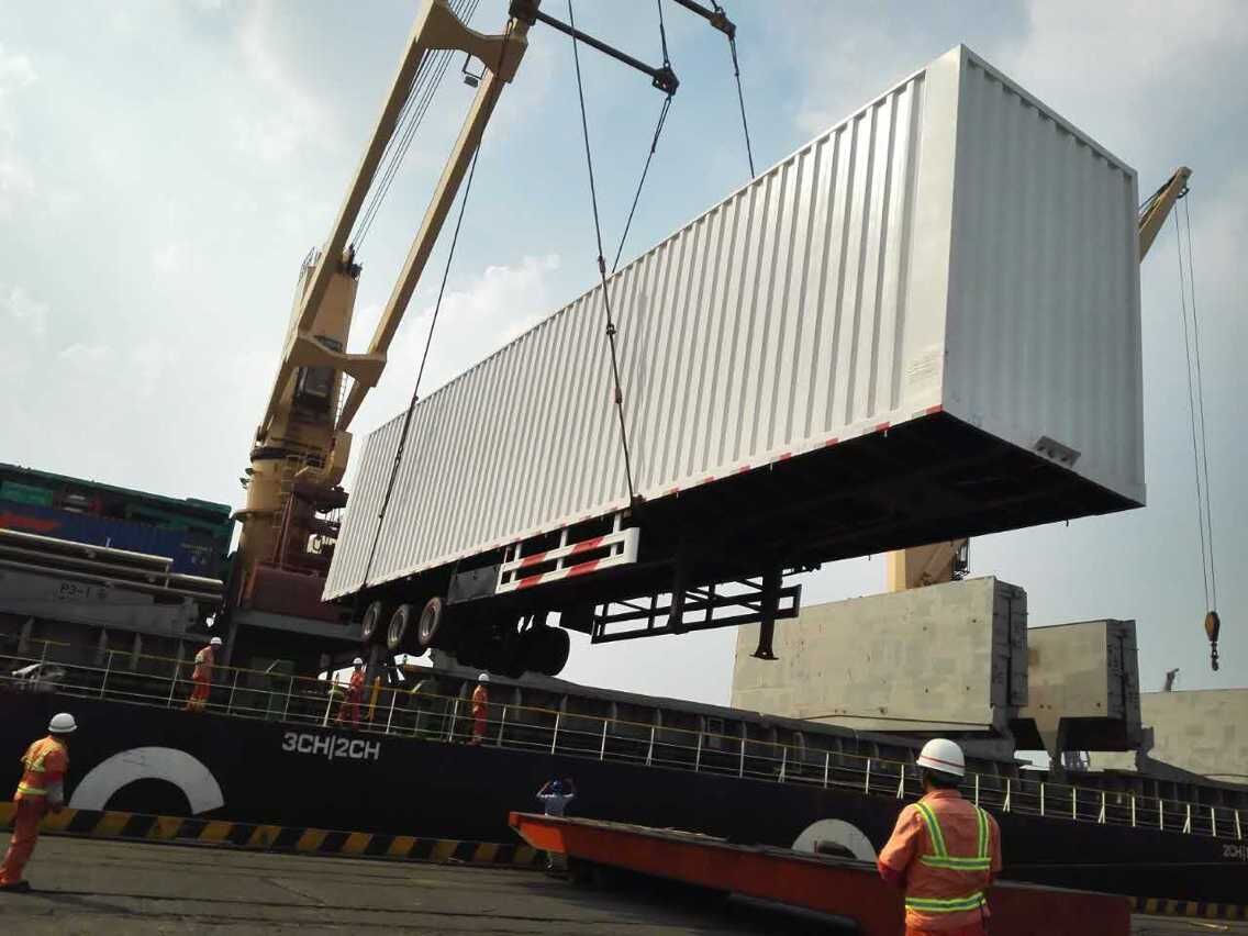 40 Tons Max Payload 13 Ton Axle Enclosed Dry Wing Van Semi Trailer for Express Logistics