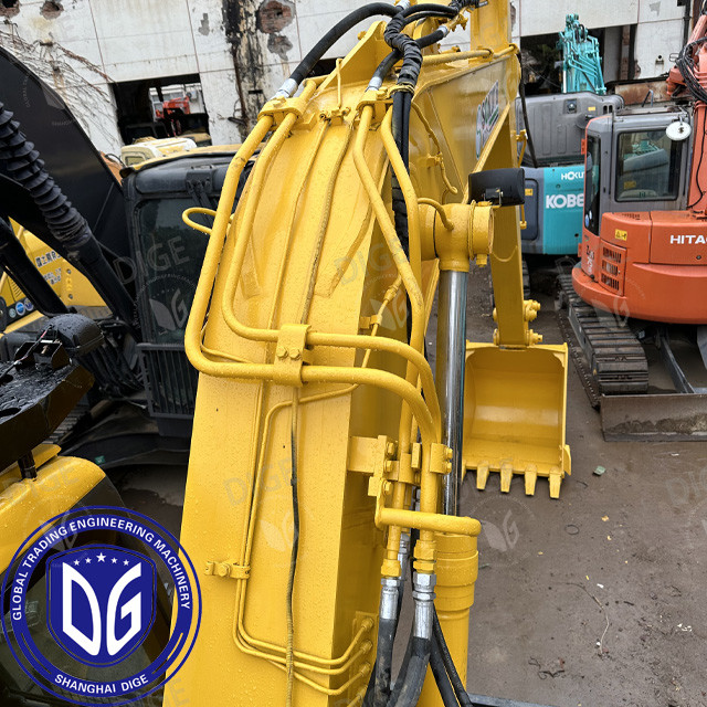Komatsu PC128US excavator with excellent power durability and high efficiency Japanese Komatsu 12.8ton PC128US medium excavator