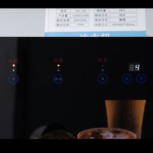 Custom Sizes Countertop Water Ice Machine with Design and 4kg Ice Storage