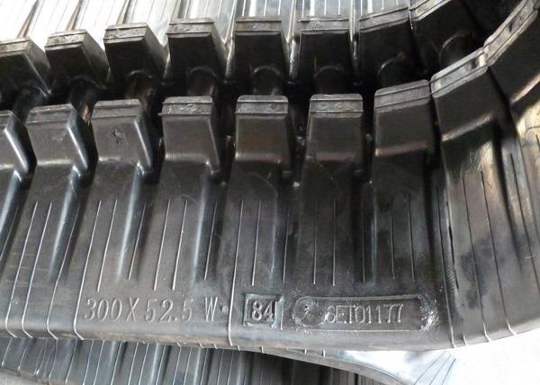 300 X 52.5 X 84W Rubber Tracks For Excavator Drilling Rig Crane Undercarriage