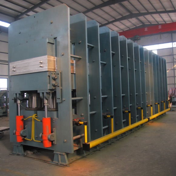 Conveyor Belt Making Press with 90T Capacity and Excellent Performance