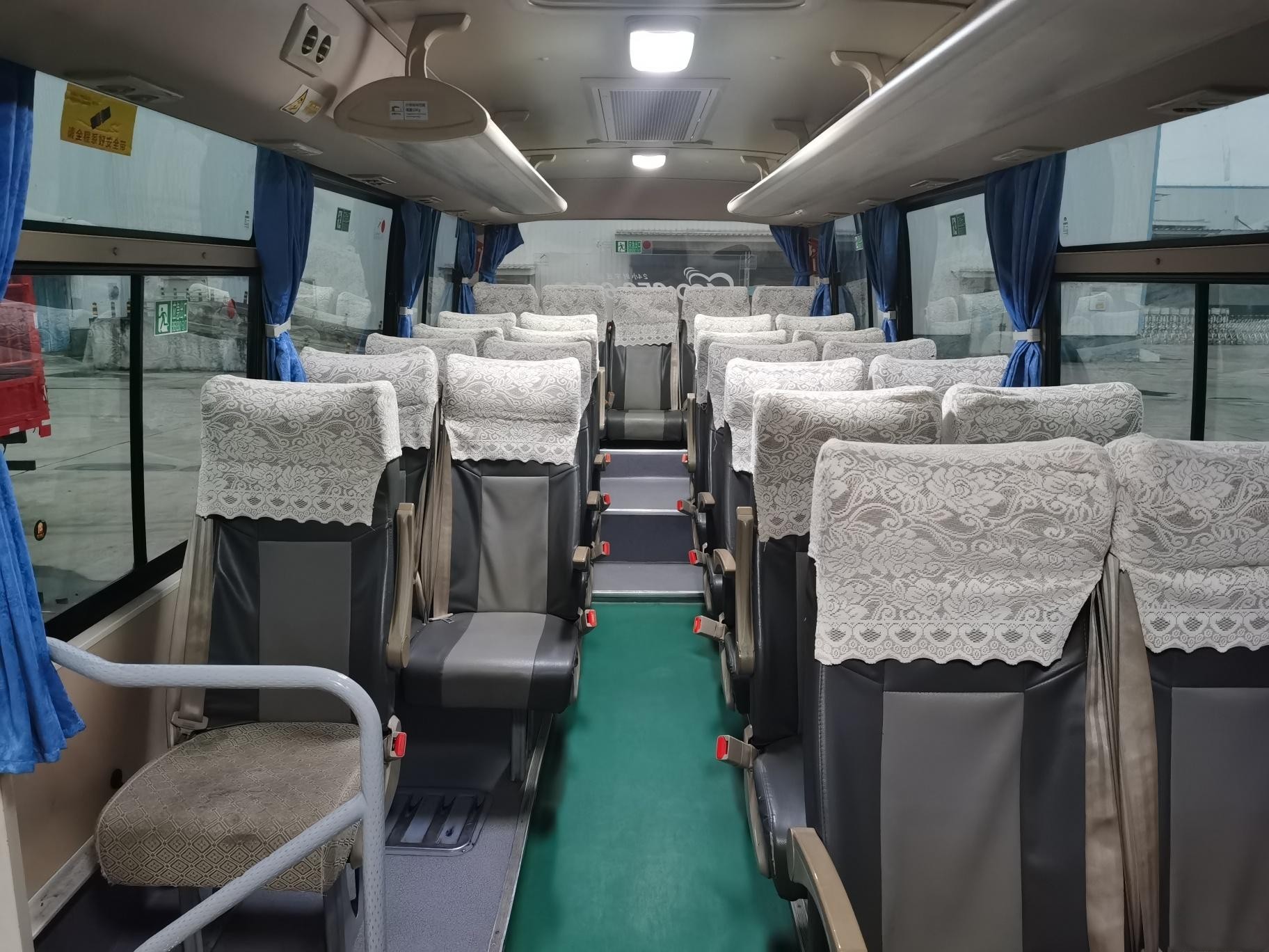 Coach Second Hand Yutong Bus Plate Spring Suspension Yuchai 160hp 35seats Front Engine