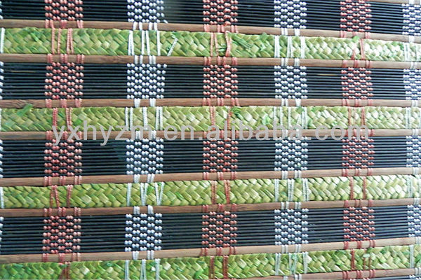 Colored Outdoor Bamboo Shades Smooth Surface Beautiful Pattern 1.28kg/Sqm