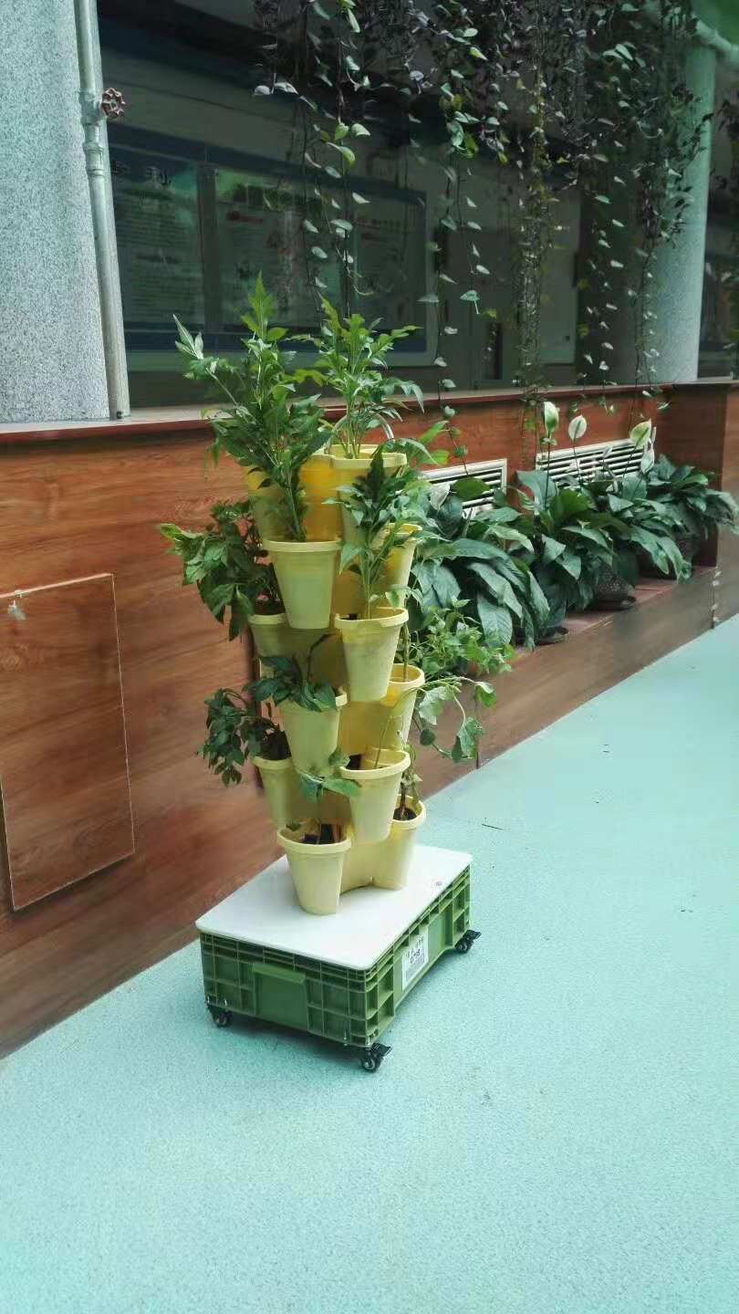 Plastic Modern Stacking Vertical Flower Pot For Substrate Cultivation
