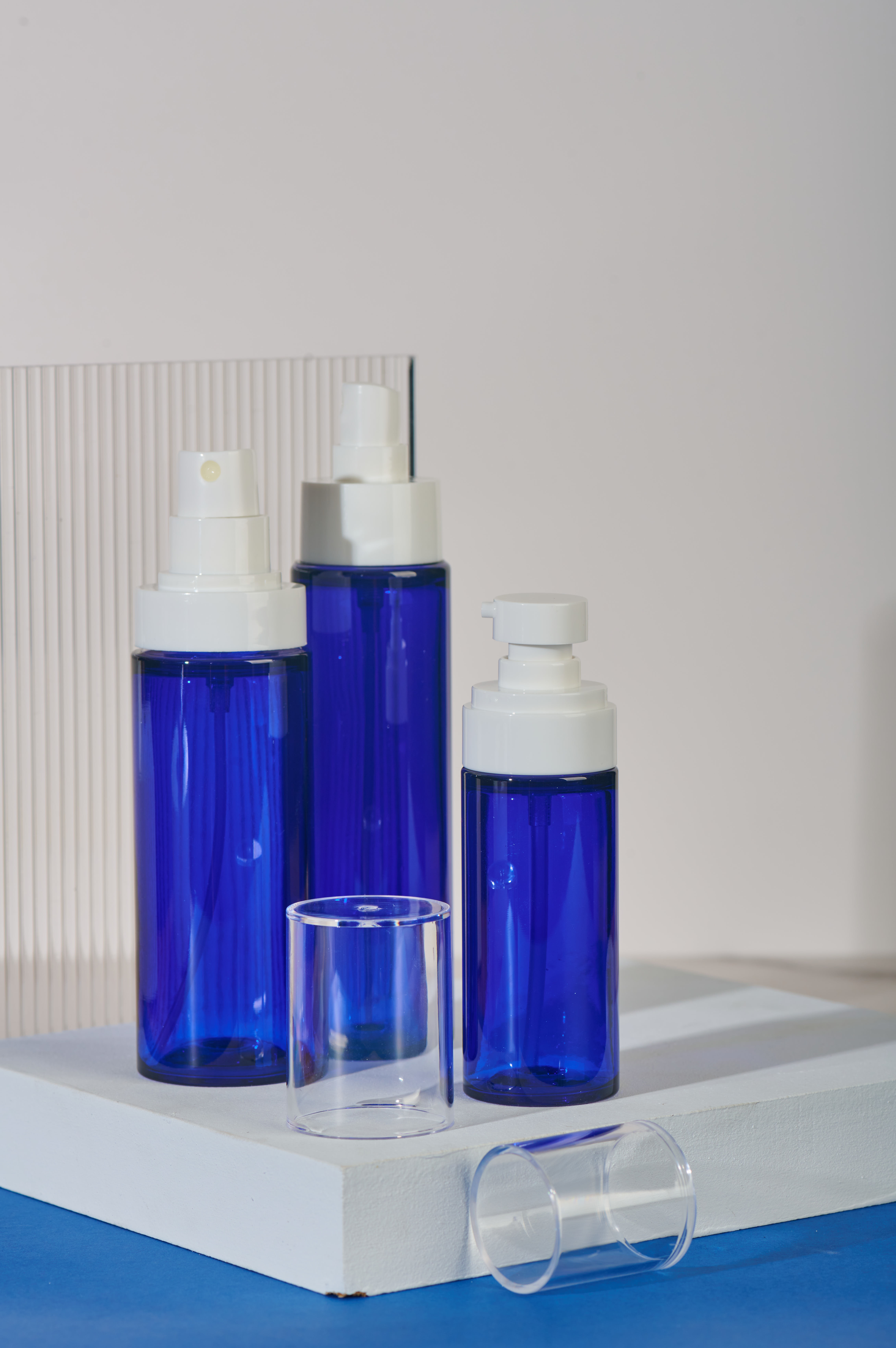 Blue Color Thick Wall Eye Serum Plastic Bottle With Lotion Pump 30ml 50ml
