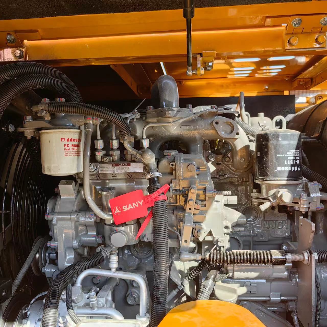 Original Components SANY SY95 Mini Excavator Perfect For Mining And Construction Project