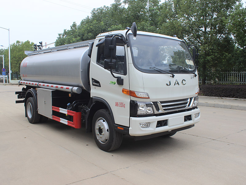 JAC 12 Cubic Meter Liquid Loaded Truck