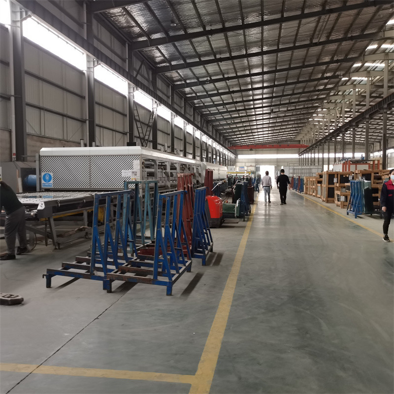 Extra Over Size Tempered Safety Laminated Glass Wall 8-40mm Thickness