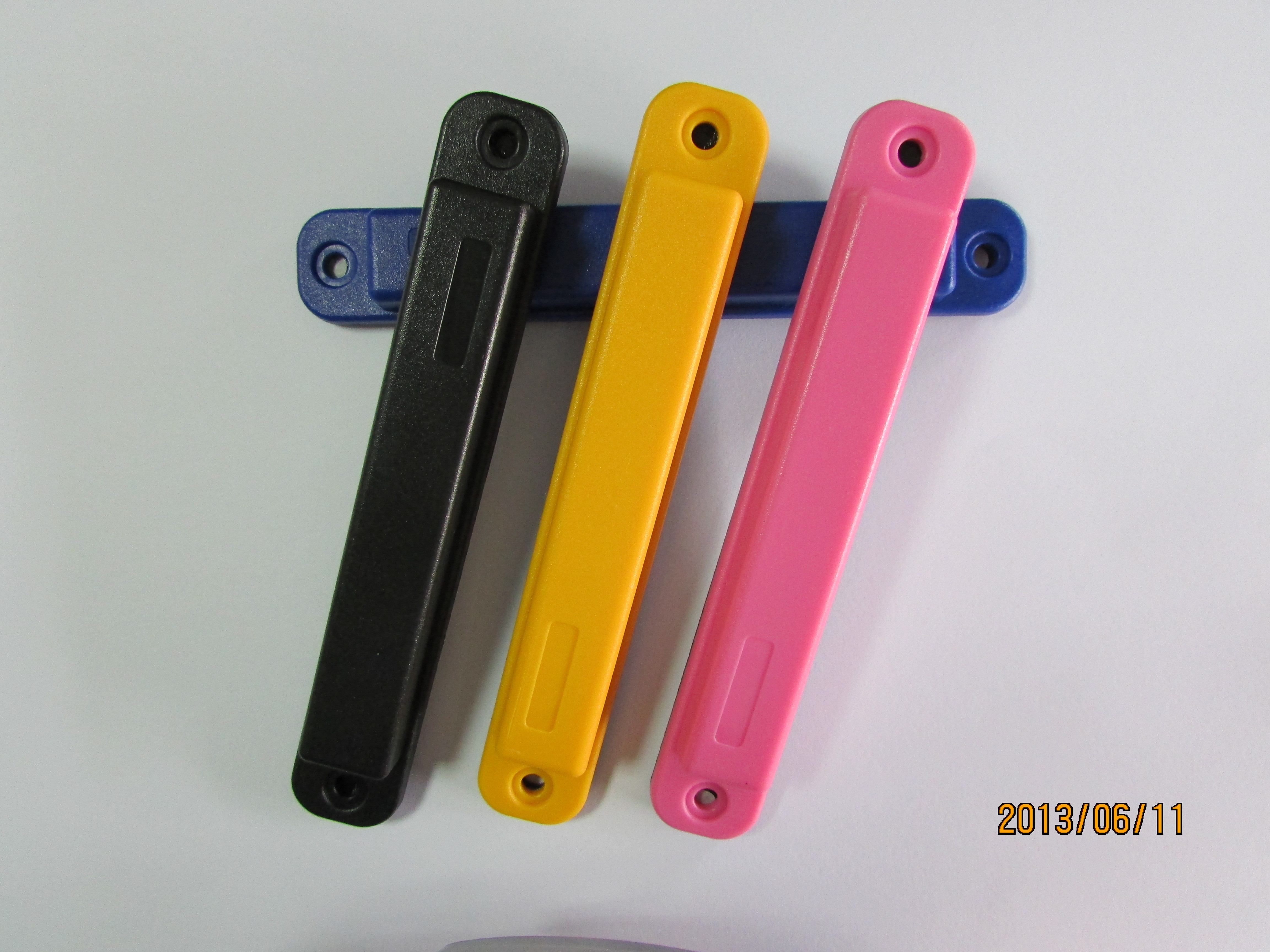 H3 H4 M4 M5 Chip UHF RFID Labels Anti Metal Rfid Tags For Stock Management