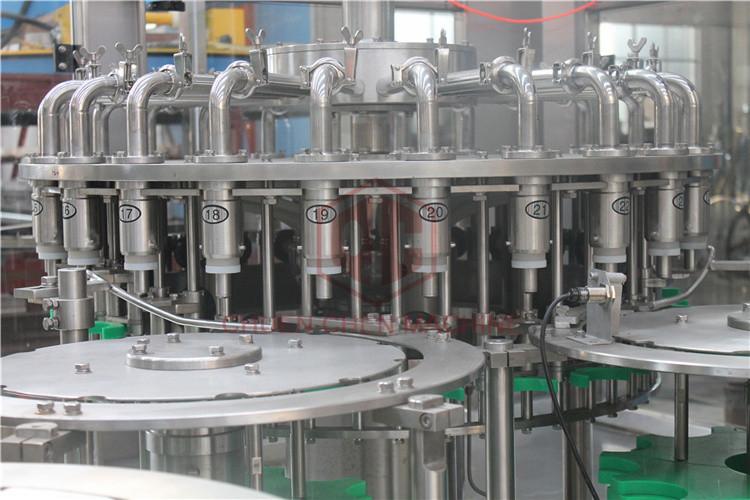 Turnkey Complete Plastic Bottle Filling Machine For Drinking Water Fresh Juice