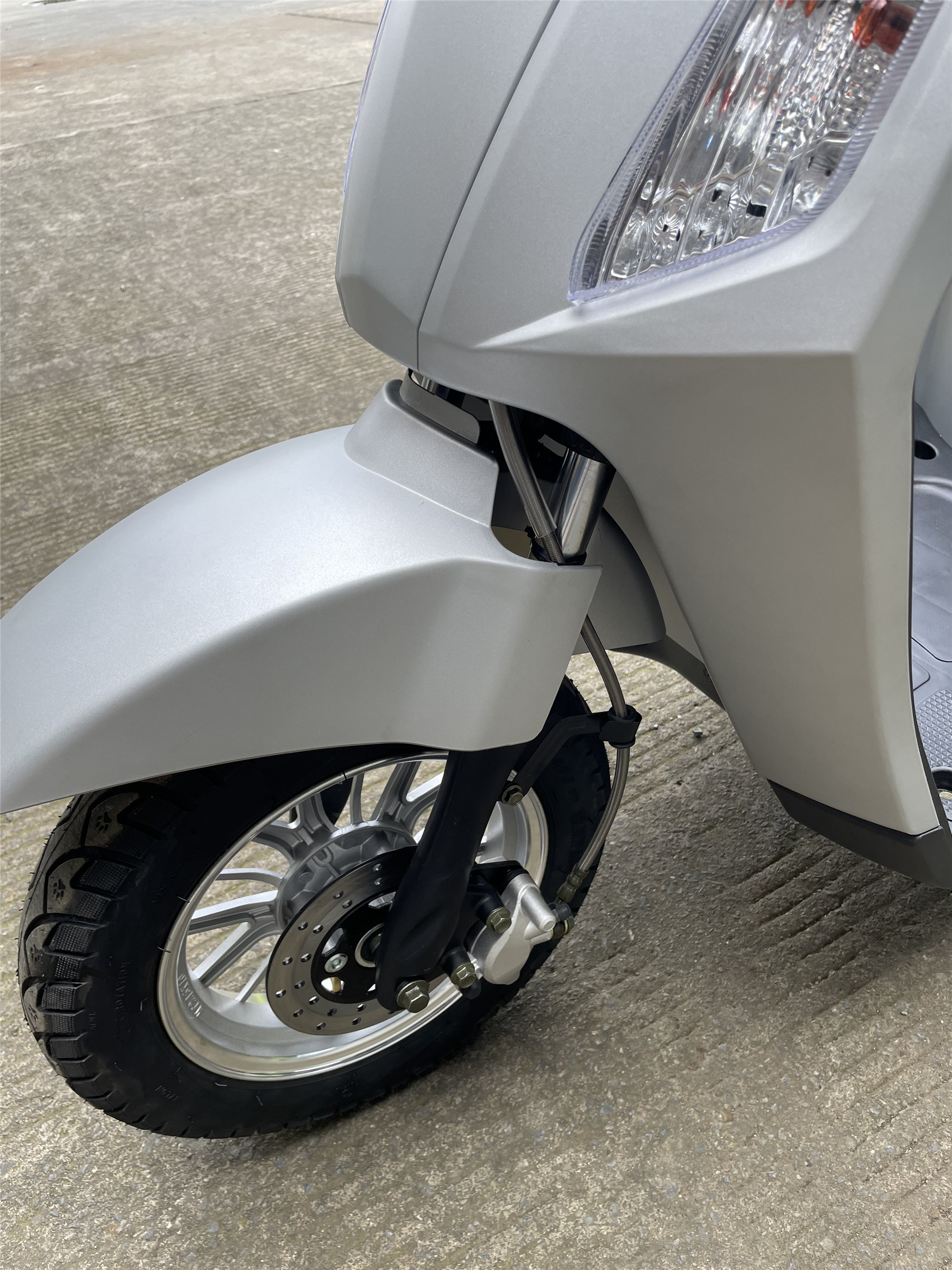 48V 500W 3 Wheel Electric Mobility Scooters With Seat TUV CE EMC Certificated