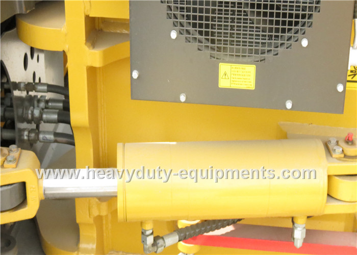 Mechanical Road Construction Equipment Full Wheel Driving Motor Grader ZF Transmission