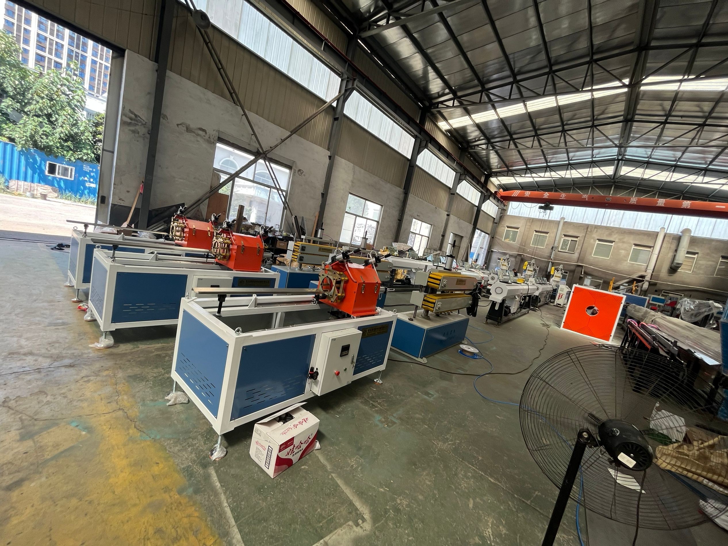 HDPE PE PP PPR Gas Pipe Water Pipe Single Screw Plastic Extruder Production Line