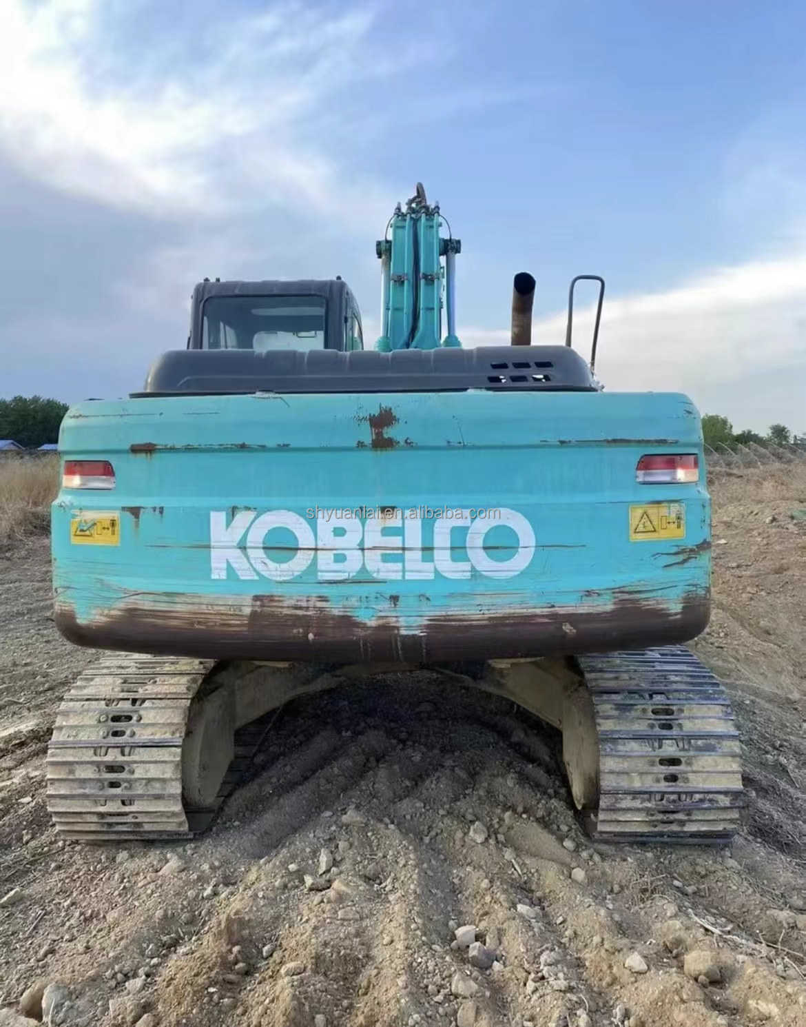 Top- Second-Hand SK210 Excavator with Precision Transformers and Hydraulic Systems